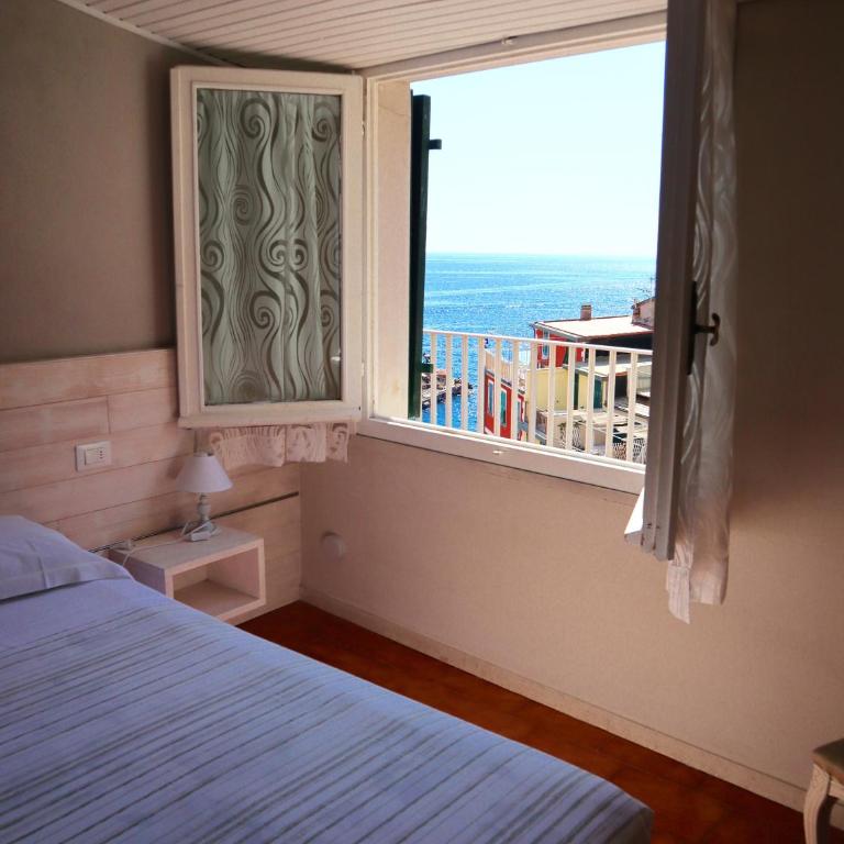 Alla Marina Affittacamere - Apartment mit Meerblick und Terrasse - 4