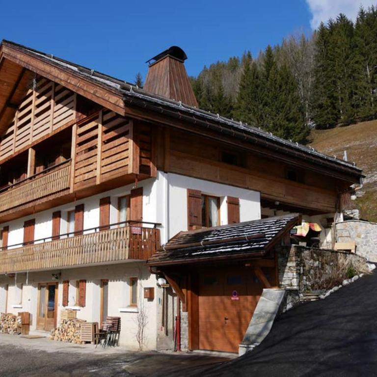 chalet coup de coeur+véhicule 4*4 ; 9 places à dispo - Maison 5 Chambres - 17