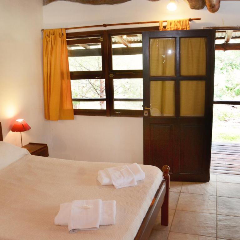 LA TOMA Complejo de Montaña - Cabañas y Habitaciones en Hosteria - Habitación Doble - 7