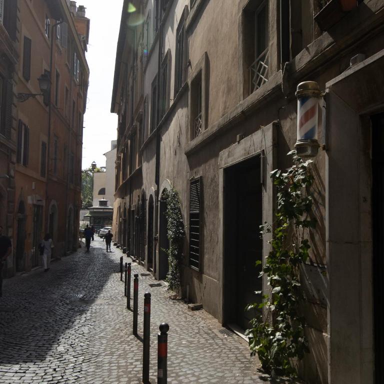 Luxury Apartment in Via dei Cartari Spacious, Elegant, Central Rome - Appartamento con 2 Camere da Letto - 27