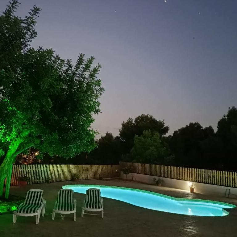 Casa Mariseta y Tonet, naturaleza a 2 km del mar, piscina con jacuzzi - Casa - 4