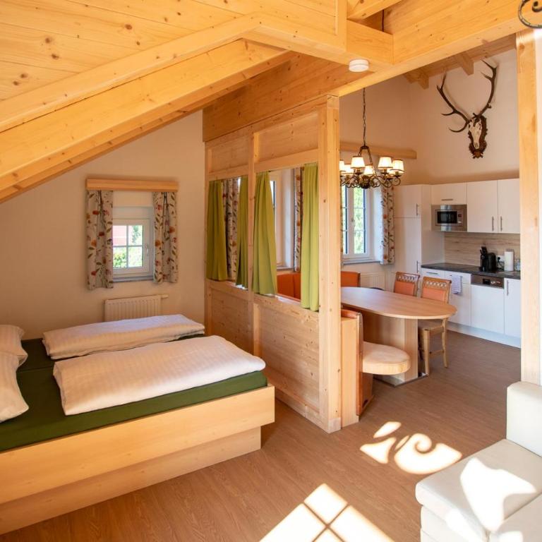 Villa Lilly - Luxus Appartements im Villenviertel - Deluxe Apartment - 1