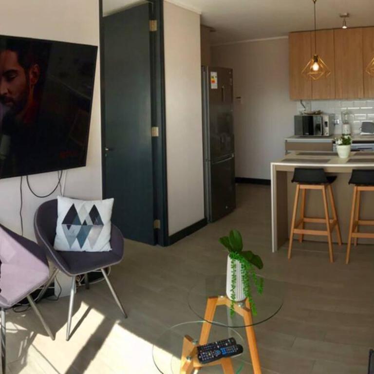 Ideal departamento en el corazón de Los Dominicos - Apartamento de 2 dormitorios - 10