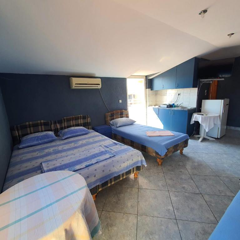 Apartments Milka - Studio Apartment - 3