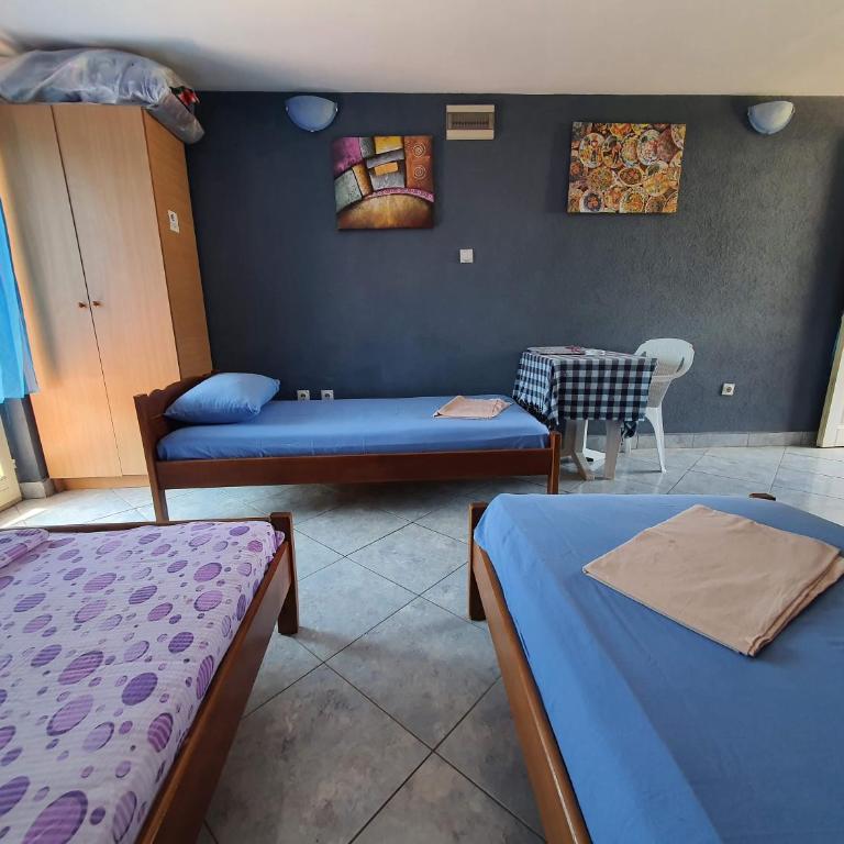Apartments Milka - Two-Bedroom Apartment with Terrace - 1