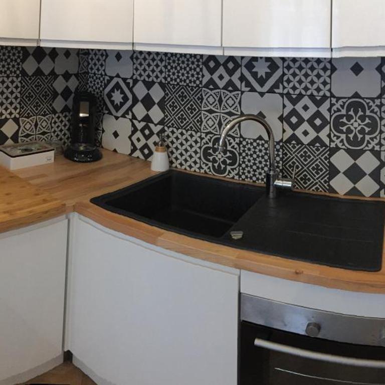 Welcome au Dazzling Stay - Apartment with Balcony - 9