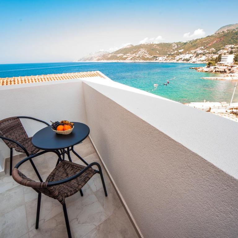 David Lux beach rooms - Deluks Dvokrevetna Soba sa Bračnim Krevetom/Zasebnim Krevetima, Balkonom i Bočnim Pogledom na More - 6
