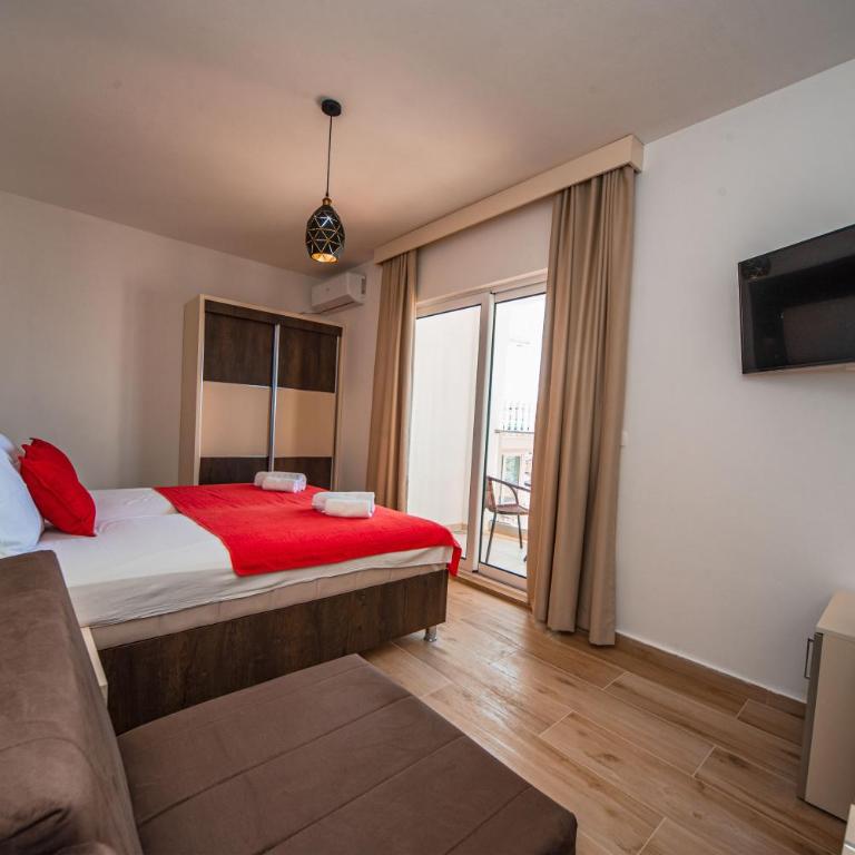 David Lux beach rooms - Deluks Soba sa Bračnim Krevetom / Zasebnim Krevetima, Balkonom i Pogledom na More - 4