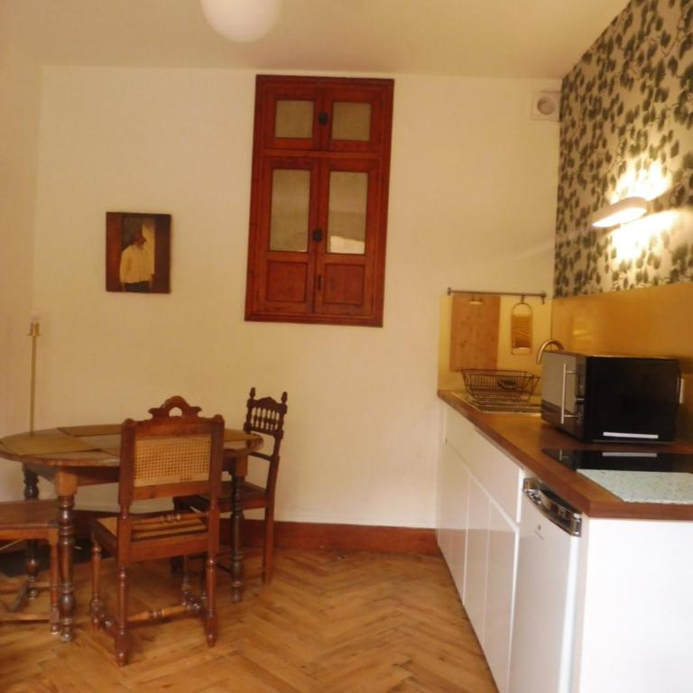 Charmant appartement sur cour, Le Berlingott - Apartment mit 1 Schlafzimmer - 12