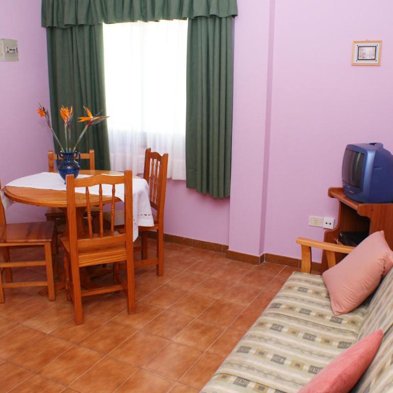 Apartamentos Nelly - Apartamento de 1 dormitorio - 3