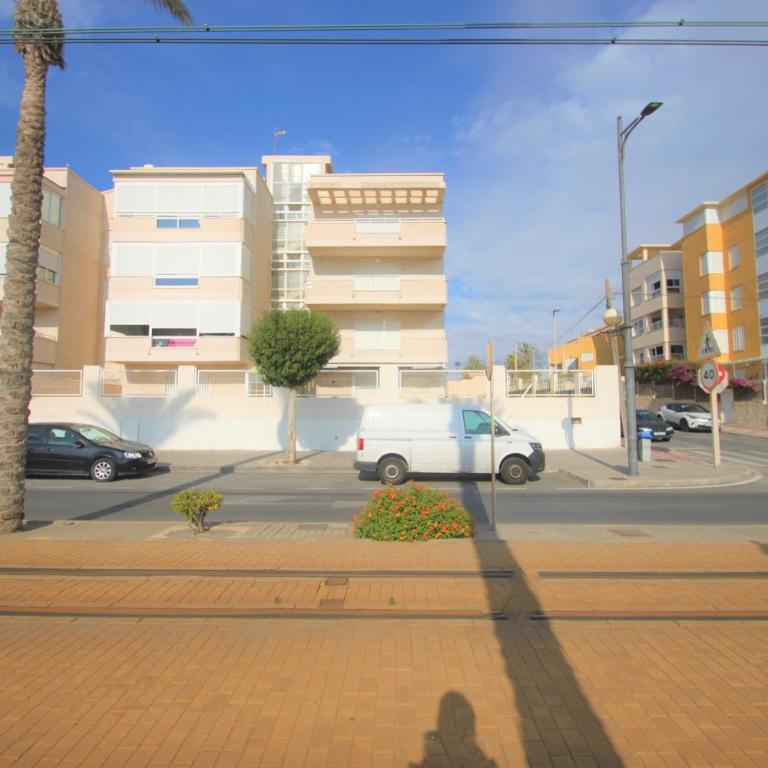 Apartamento CasaTuris enfrente al mar en Playa Muchavista C102 - Apartamento de 3 dormitorios - 18