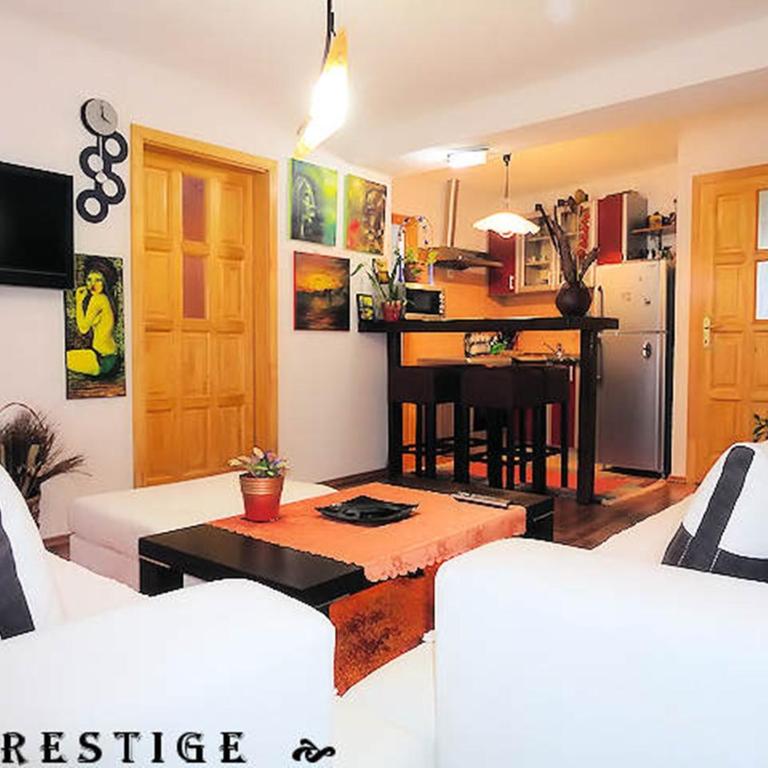 Apartment Centar - Apartman sa 2 Spavaće Sobe - 2