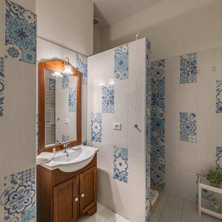 Coderooms - Superior Double Room - 6