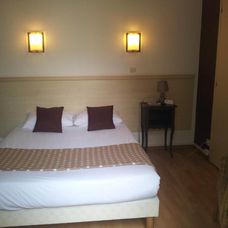Hôtel Du Midi - Suite - 1 à 5 Personnes - 2