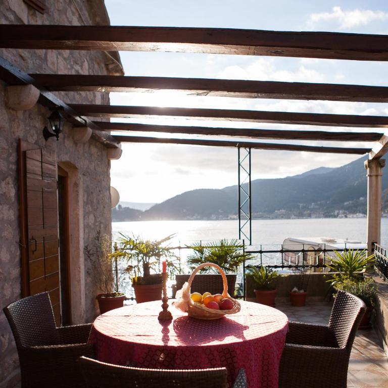 Apartments Villa Serventi - Duplex Apartment with Balcony and Sea View - 4