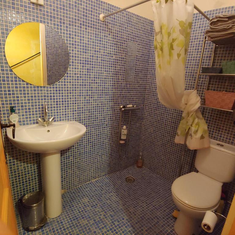Charmante maison arlésienne à l'ombre des Arènes, de 2 à 5p - Vacation Home - 16
