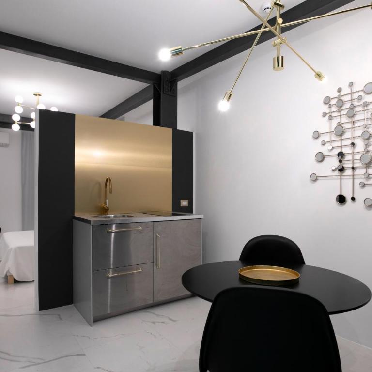 Azzoli Trapani - Apartments&Skypool - Adults Only - Suite Deluxe - 1