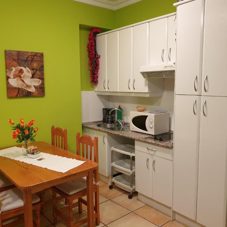 Apartamentos Dana Madrid - Classic Apartment - 2