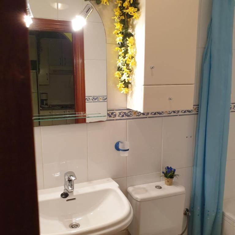 Apartamentos Dana Madrid - One-Bedroom Apartment - 1