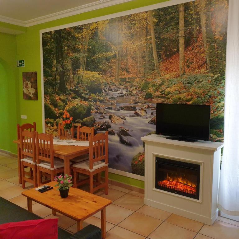 Apartamentos Dana Madrid - Two-Bedroom Apartment - 5