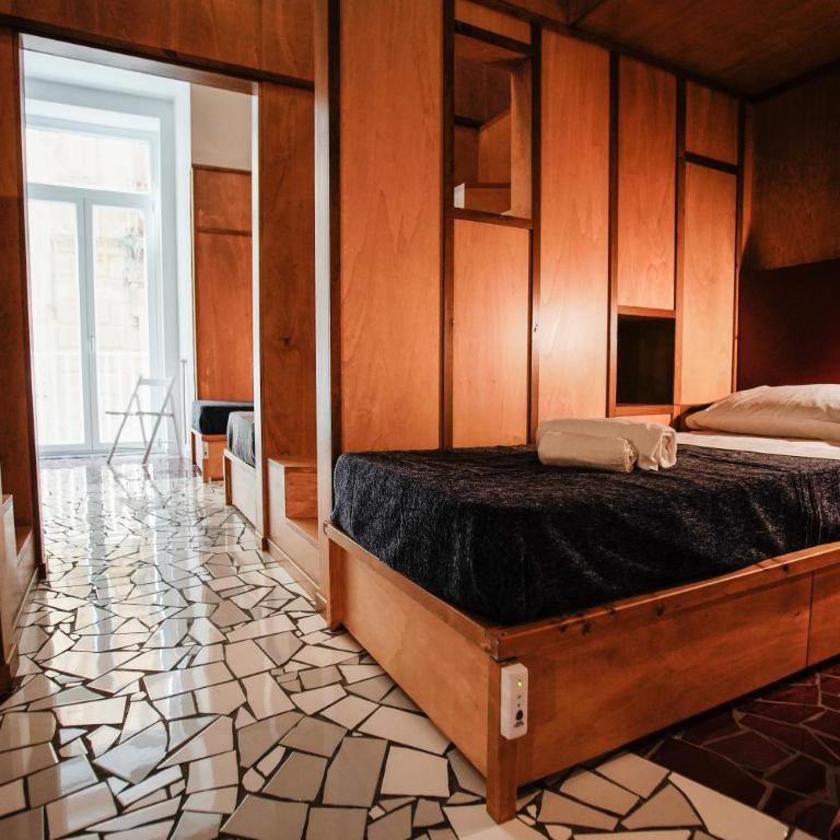 NAP Hostel Spaccanapoli - Posto Letto in Dormitorio Misto con 10 Letti - 7