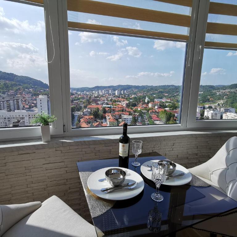 Luxury Apartment with a stunning view, FREE parking - Apartman sa 1 Spavaćom Sobom - 1