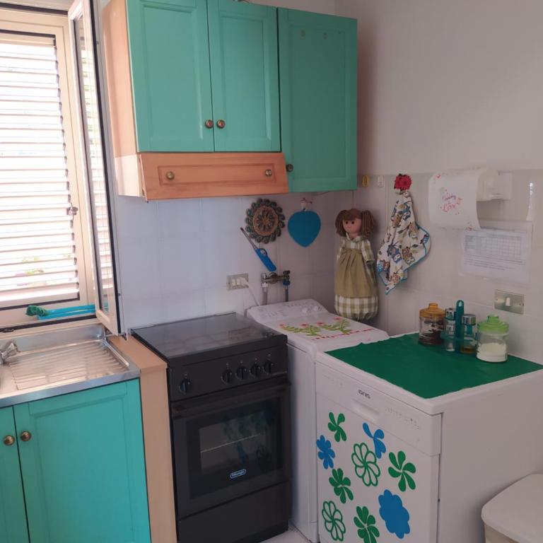 My Little House - appartamento con patio e parcheggio privato a 5 minuti dalla spiaggia e dal centro - Appartamento con 2 Camere da Letto - 25