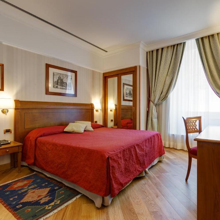 Residenza RomaCentro - Camera Familiare - 1