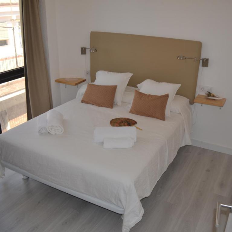 Torre de Campanas - One-Bedroom Apartment - 11