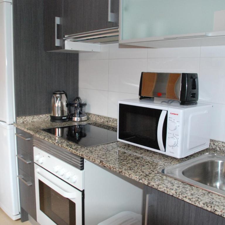 Apartamentos Santa Barbara - One-Bedroom Apartment - 2