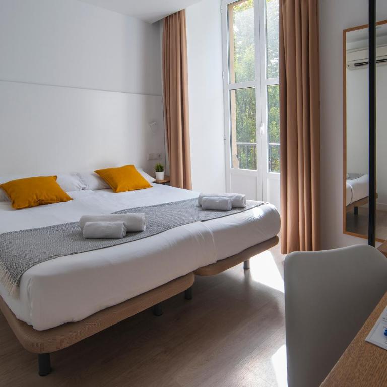 Pensión Sarriegi - Habitación Doble Económica - 1 o 2 camas - 30
