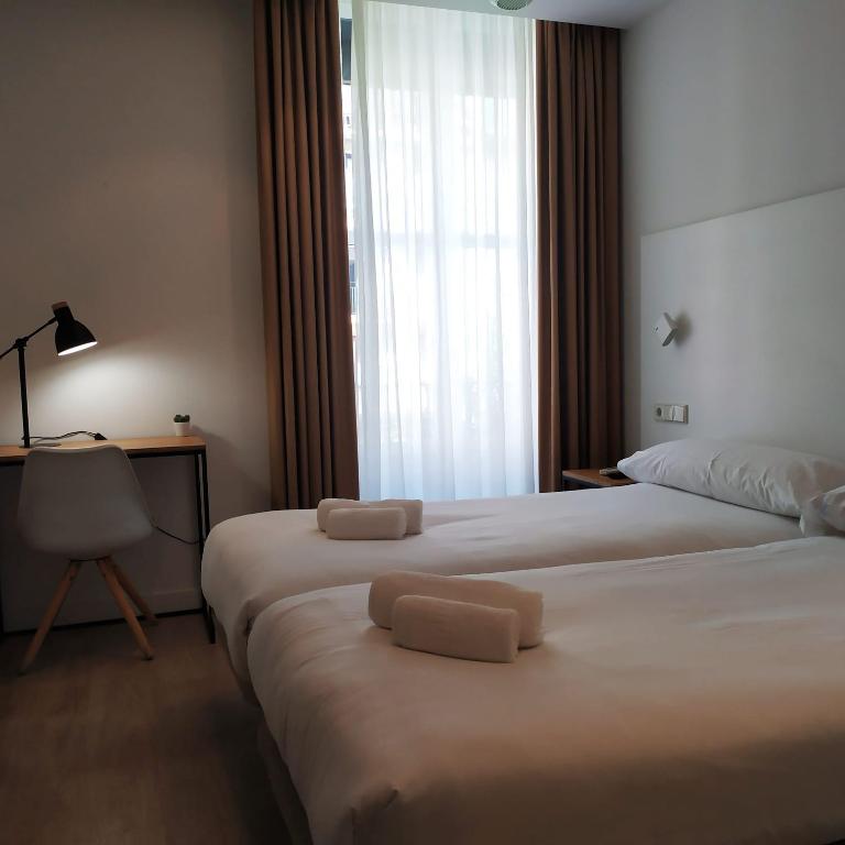 Pensión Sarriegi - Habitación Doble Económica - 1 o 2 camas - 18