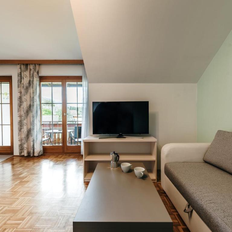 BookNassfeld - Apartment mit 1 Schlafzimmer und Zustellbett - 3