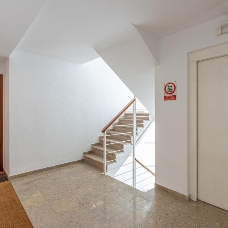 Apart-rent Apartamento Port Grec 0112 - Apartamento de 2 dormitorios - 25