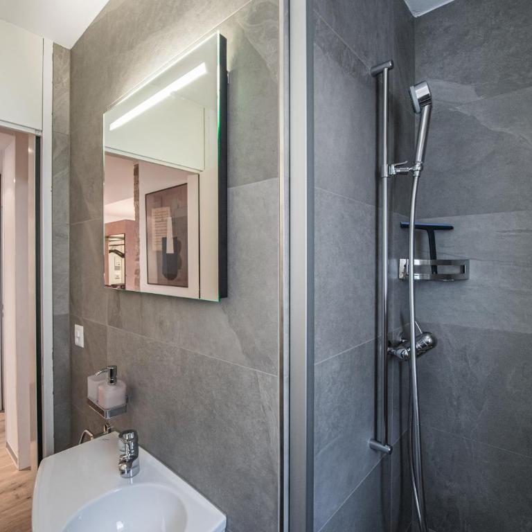 Ascot-Zermatt - Apartamento Deluxe de 3 dormitorios con balcón y vistas al monte Cervino - 11