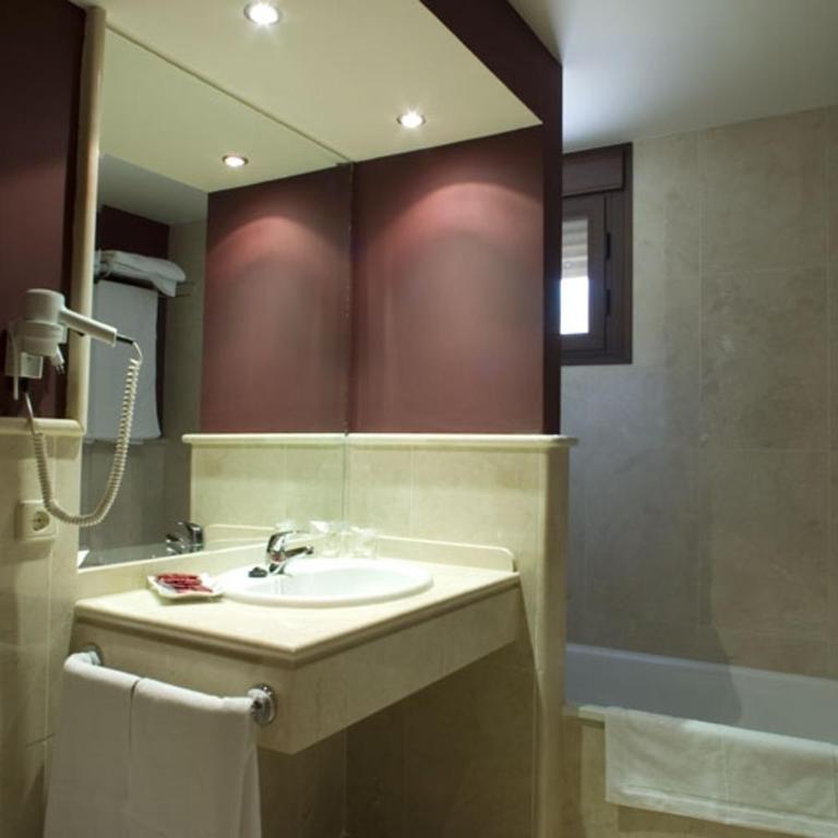 Hotel Sierra Hidalga - Habitación Doble - 1 o 2 camas - 9