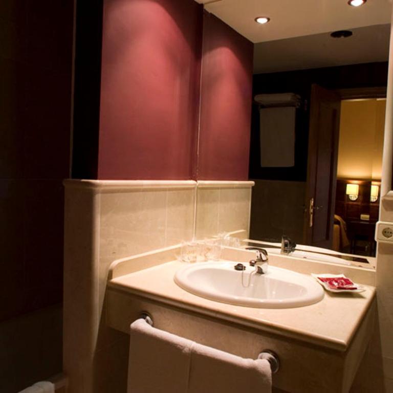 Hotel Sierra Hidalga - Habitación Doble - 1 o 2 camas - 1