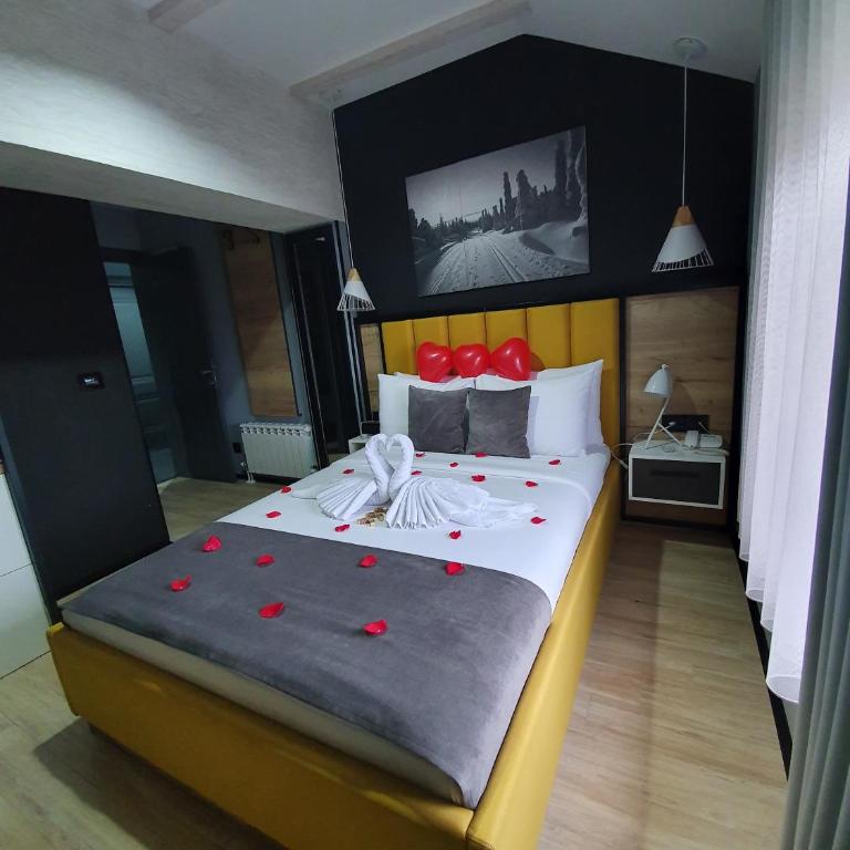 Dream House Hotel & Spa - Standardna Dvokrevetna Soba sa Bračnim Krevetom - 7