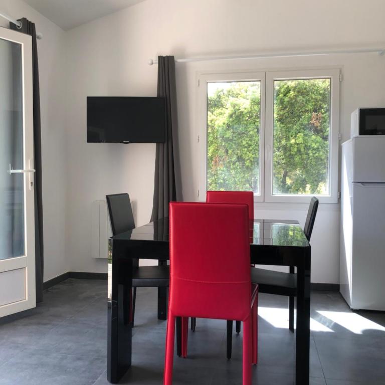 L'Oliveraie - One-Bedroom Apartment - 11