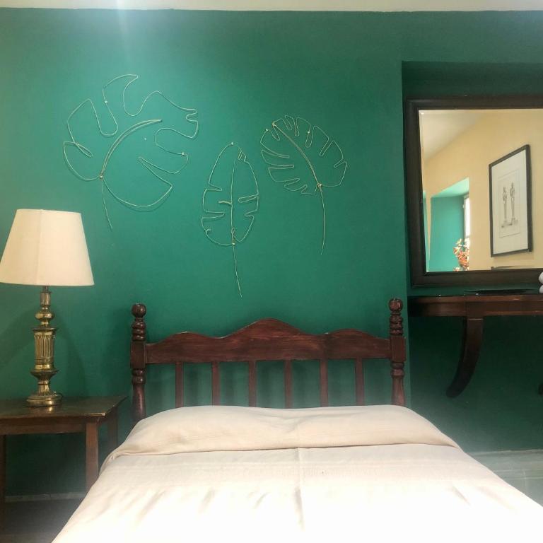 Casa Tecolote - Triple Room with Private Bathroom - 2