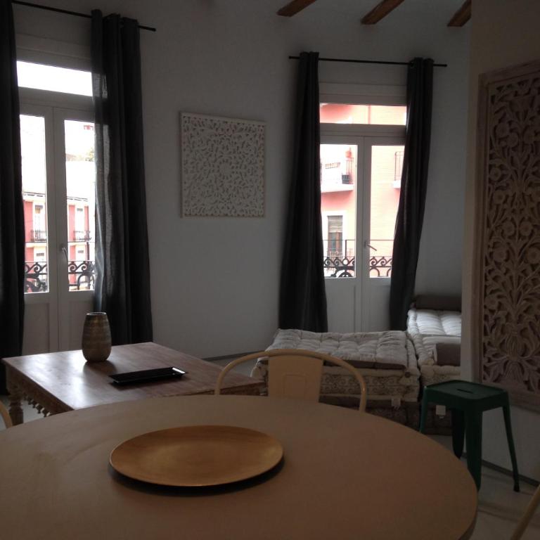 El 16 Ruzafa - One-Bedroom Apartment - 12