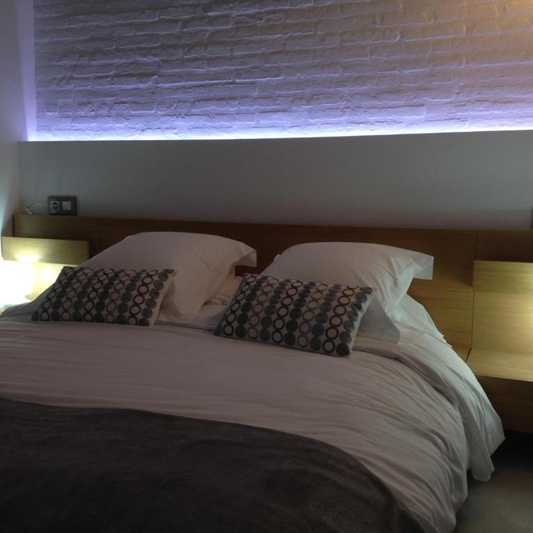 El 16 Ruzafa - Two-Bedroom Apartment - 1
