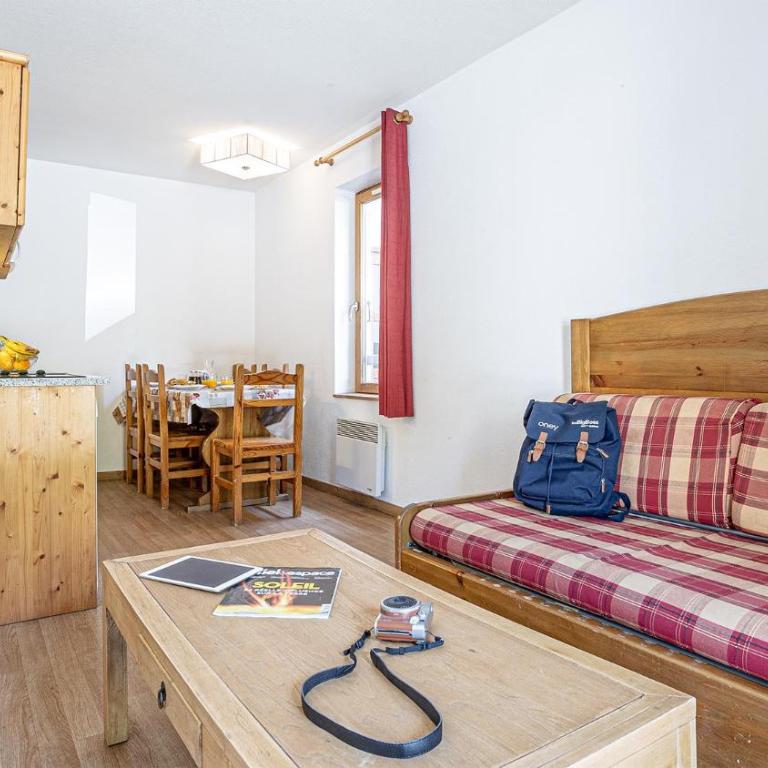 Madame Vacances Residence Les Fermes de Saint Sorlin - Appartement 1 Chambre (5 Personnes) - 6