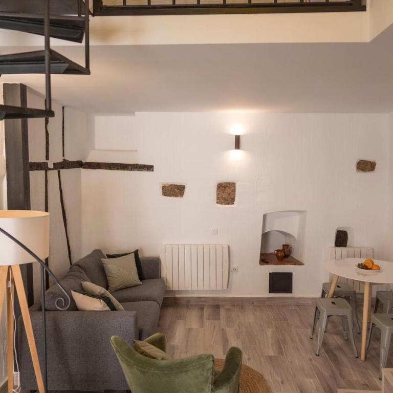 Alojamiento Turístico Alfonso y Catalina - Apartamento de 2 dormitorios - 12