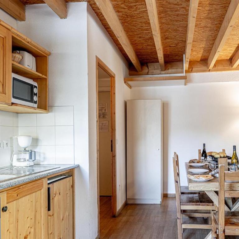 Madame Vacances Residence Les Fermes de Saint Sorlin - Appartement 1 Chambre avec Mezzanine (7 Personnes) - 7