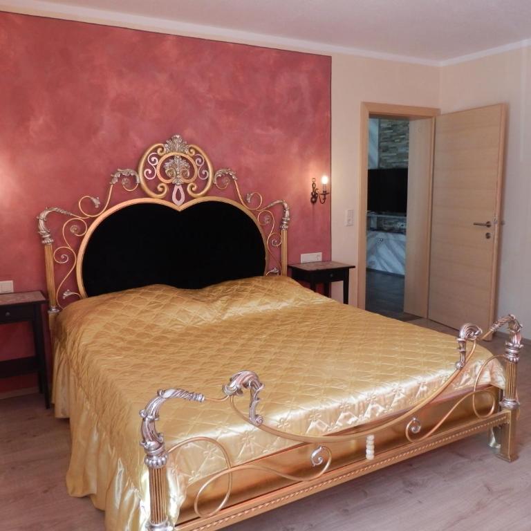 Schloßburg Reiserhof - Two-Bedroom Apartment with Terrace - 7