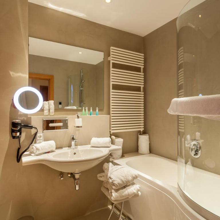 Alpinresort ValSaa - Adults Only - Doppelzimmer - 8