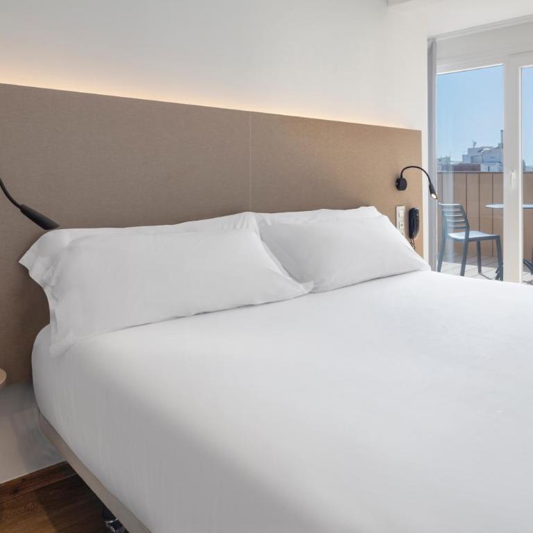 B&B HOTEL Tarragona Centro Urbis - Habitación Doble Superior - 2