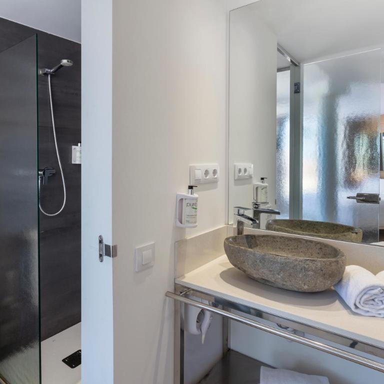 B&B HOTEL Tarragona Centro Urbis - Habitación Doble Superior - 9