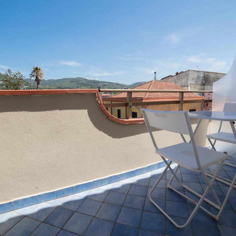 B&B Il Capitano - Camera King con Balcone - 7